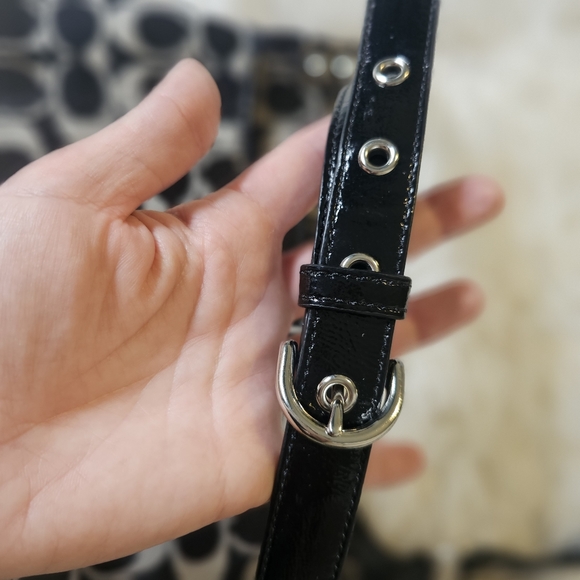 EUC Coach Poppy Canvas Handbag - Picture 7 of 12